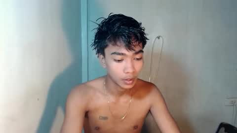 Snapshot of neil_asian69 chatting on 12-04-25, 04:33 neil_asian69 online show from 12-04-25, 04:33