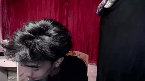 Snapshot of neil_asian69 chatting on 01-11-26, 01:54 neil_asian69 online show from 01-11-26, 01:54