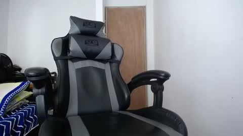 neitan___ online show from 02-09-26, 03:43