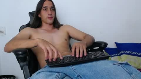 neitan___ online show from 06-10-26, 10:19