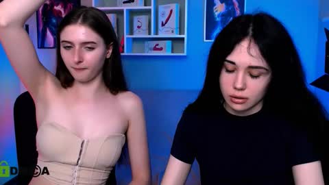 Meow online show from 09-14-25, 02:16