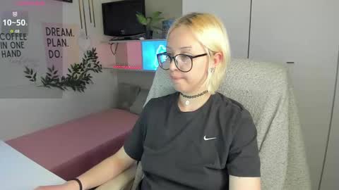 Kate online show from 05-14-26, 08:59