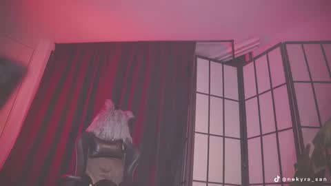 Mely  Birthday party saturday night BYO online show from 02-13-25, 03:18