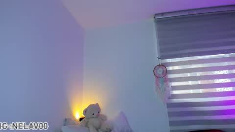 Snapshot of nelav0 chatting on 09-16-25, 10:22 xd online show from 09-16-25, 10:22