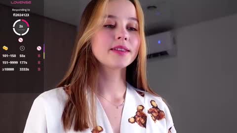 Snapshot of neldaaskins chatting on 02-11-25, 01:41 Lana online show from 02-11-25, 01:41