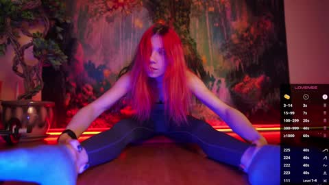 Snapshot of nelke_sun chatting on 12-09-24, 06:23 Dany online show from 12-09-24, 06:23