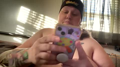 Snapshot of nellatlas chatting on 12-21-24, 09:15 Nellie Atlas online show from 12-21-24, 09:15