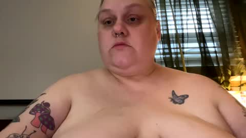 Nellie Atlas online show from 03-26-26, 10:48