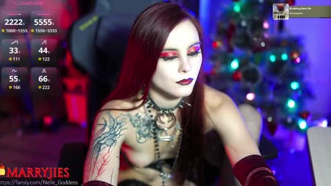 Snapshot of nelle_ chatting on 01-02-25, 01:51 online show from 01-02-25, 01:51