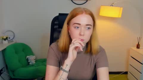 Nelli online show from 11-12-25, 09:14