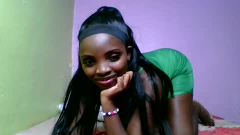 nelly_ebony5 online show from 06-14-26, 08:22