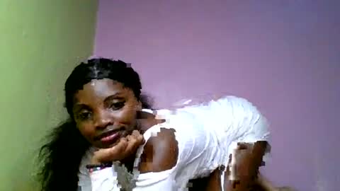 nelly_ebony5 online show from 06-19-26, 01:48