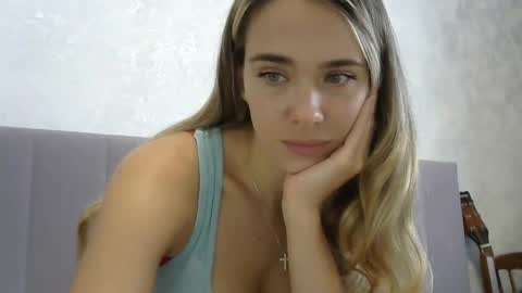 Snapshot of nelly_fortu chatting on 09-26-25, 01:04 nelly_fortu online show from 09-26-25, 01:04