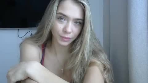 Snapshot of nelly_fortu chatting on 02-07-26, 10:52 nelly_fortu online show from 02-07-26, 10:52