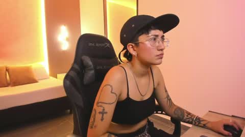 N E L L Y online show from 07-28-26, 02:13