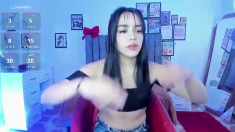 nenitaa_ online show from 06-18-26, 08:57