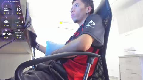 Snapshot of neo_and_jhin chatting on 01-25-25, 05:30 Jhin online show from 01-25-25, 05:30