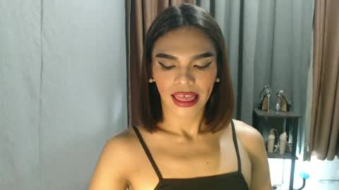 neomi online show from 06-21-26, 07:55