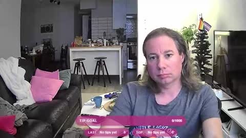 Snapshot of neonlightsrobot chatting on 03-15-26, 09:43 Neon online show from 03-15-26, 09:43