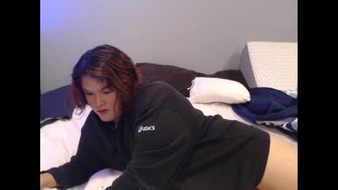 Neon online show from 12-09-24, 12:45