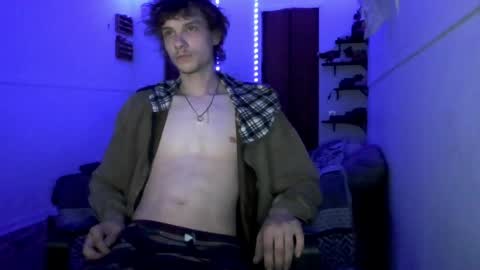 Snapshot of nephew_p chatting on 05-28-26, 01:58 nephew_p online show from 05-28-26, 01:58