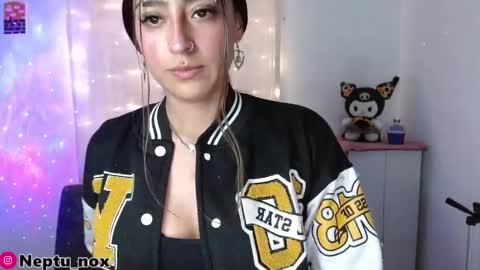 Snapshot of neptu_noxx chatting on 01-14-25, 11:16 Neptu noxx online show from 01-14-25, 11:16