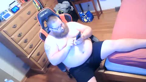 Snapshot of nerdychub4fun chatting on 01-06-25, 01:09 nerdychub4fun online show from 01-06-25, 01:09
