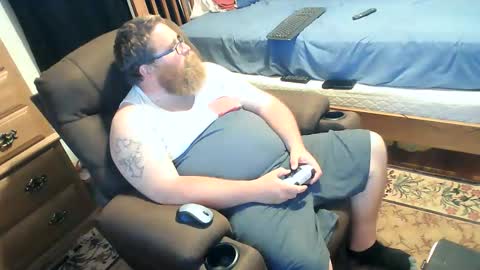 Snapshot of nerdychub4fun chatting on 04-19-26, 12:33 nerdychub4fun online show from 04-19-26, 12:33