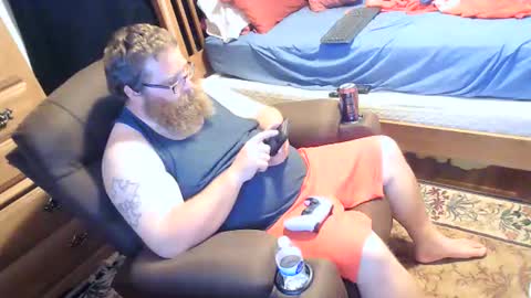 Snapshot of nerdychub4fun chatting on 05-09-26, 12:05 nerdychub4fun online show from 05-09-26, 12:05