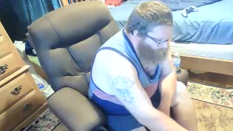 Snapshot of nerdychub4fun chatting on 05-10-26, 02:44 nerdychub4fun online show from 05-10-26, 02:44
