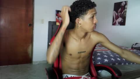 Snapshot of nerek_master chatting on 10-18-25, 06:52 nerek master online show from 10-18-25, 06:52