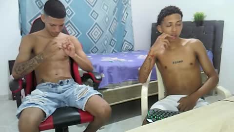 Snapshot of nerek_master chatting on 11-25-25, 09:26 nerek master online show from 11-25-25, 09:26