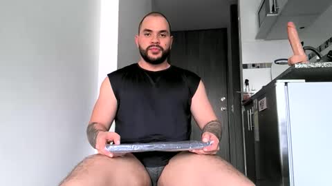 neron XXL online show from 11-19-25, 05:02