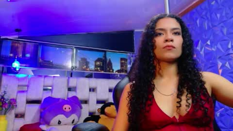 Snapshot of nessa_luuv chatting on 03-25-26, 12:33 nessa luuv online show from 03-25-26, 12:33