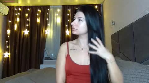 Nessy online show from 02-05-26, 07:07