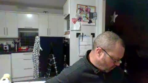 Snapshot of nesuk chatting on 12-27-24, 11:42 nesuk online show from 12-27-24, 11:42