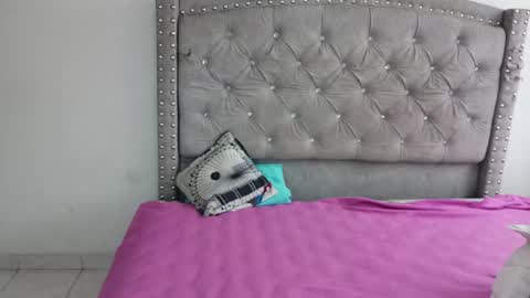 Snapshot of nesuko_kamado chatting on 10-10-25, 07:35 nesuko_kamado online show from 10-10-25, 07:35