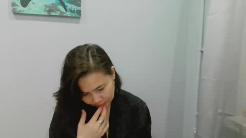 Snapshot of nettie_allie chatting on 02-07-26, 04:22 Nettie Allie online show from 02-07-26, 04:22