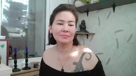 Snapshot of nettie_allie chatting on 02-11-26, 10:42 Nettie Allie online show from 02-11-26, 10:42