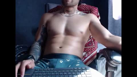 neuttron online show from 10-27-25, 06:56