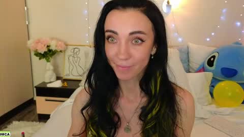 never give up  online show from 05-15-26, 11:34