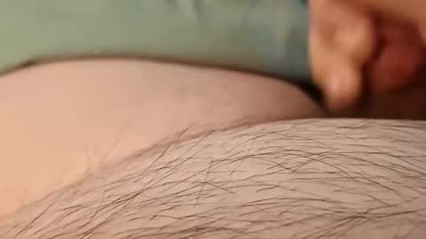 Snapshot of neverseentthatb4 chatting on 12-21-25, 03:19 Matt online show from 12-21-25, 03:19