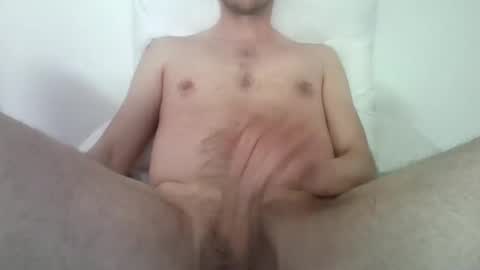 Snapshot of new_cum_swallower chatting on 05-21-26, 11:28 Cumlover online show from 05-21-26, 11:28