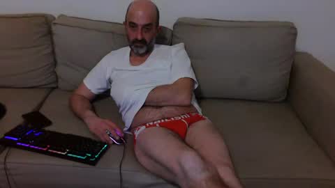 Snapshot of new_simi_74 chatting on 02-10-25, 07:49 simi online show from 02-10-25, 07:49