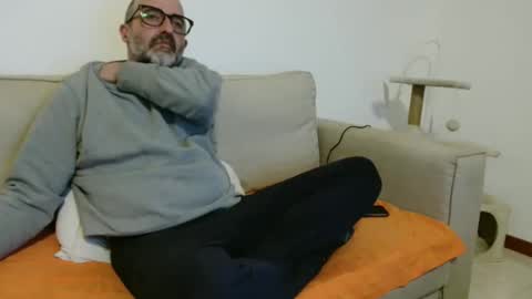 simi online show from 01-07-26, 08:00