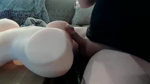 Newaroundhere26 online show from 02-14-25, 12:30