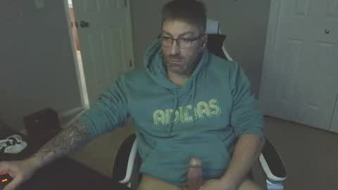 Snapshot of newevo chatting on 02-21-26, 03:35 newevo online show from 02-21-26, 03:35