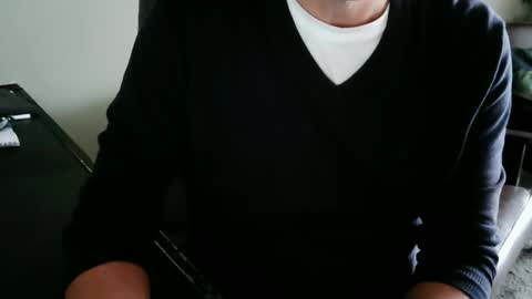 Snapshot of newtswantingfun chatting on 09-19-25, 12:06 newtswantingfun online show from 09-19-25, 12:06