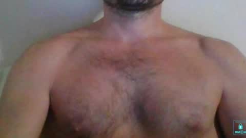 newtyguy90 online show from 12-31-24, 03:20