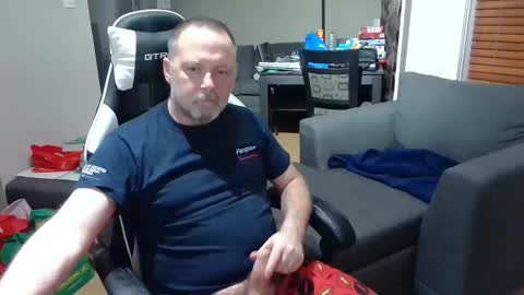 Snapshot of newvvorld chatting on 02-07-25, 11:13 NewWorld online show from 02-07-25, 11:13